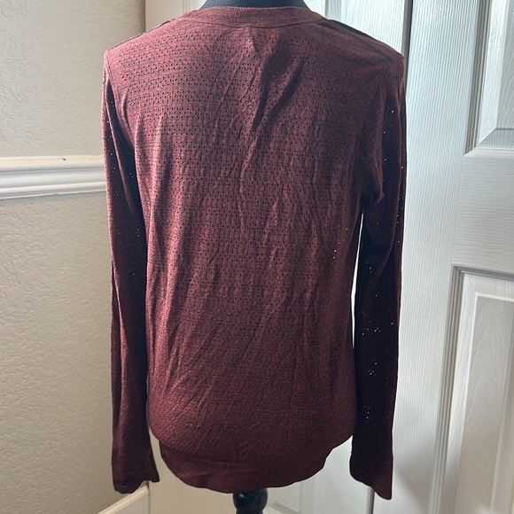 Lululemon long sleeve - Picture 2 of 3